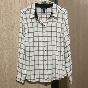 WHITE HOUSE BLACK MARKET long sleeve blouse